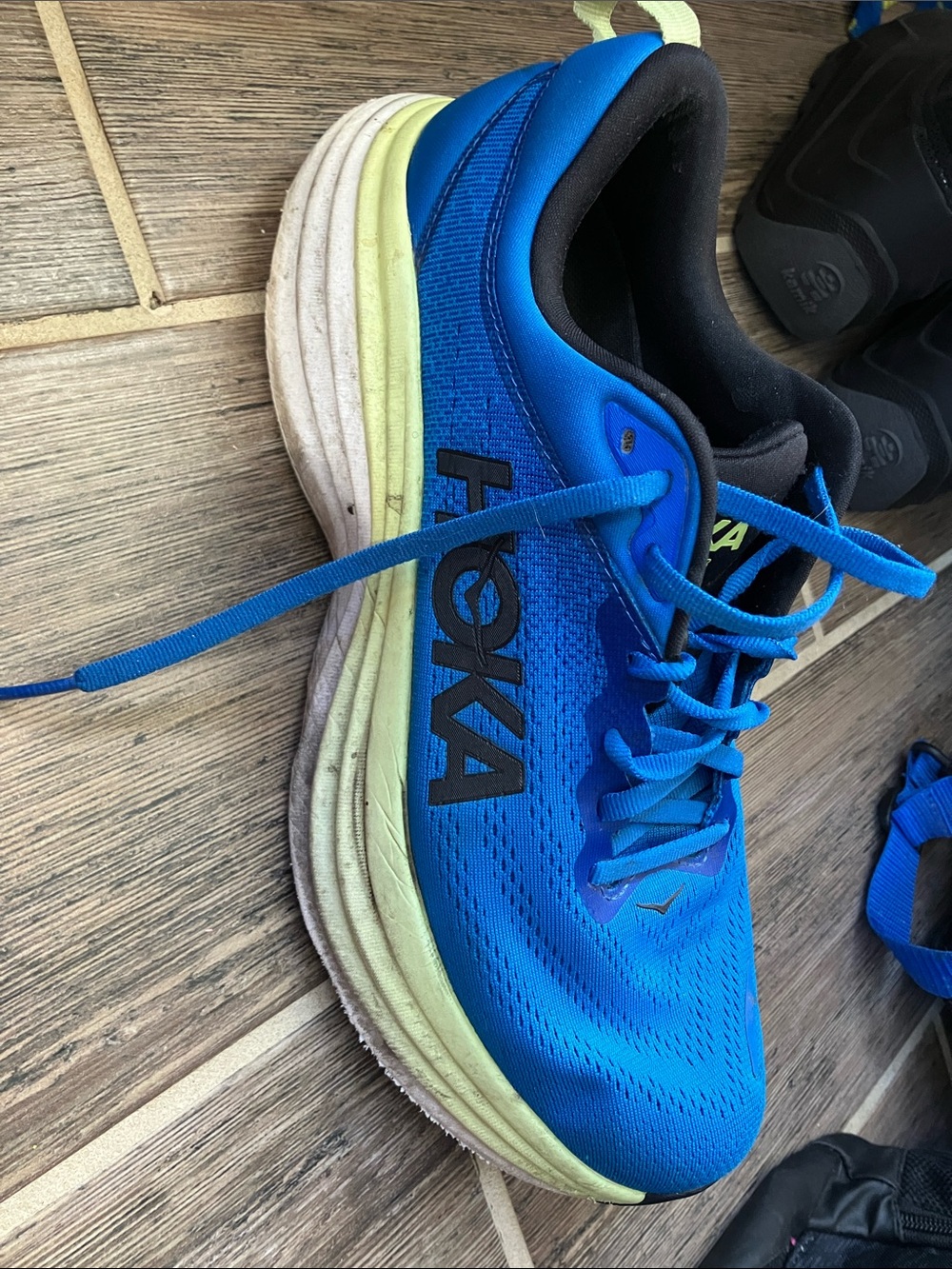 HOKA MEN'S BONDI 8 RUNNING SHOE RIGHT SHOE